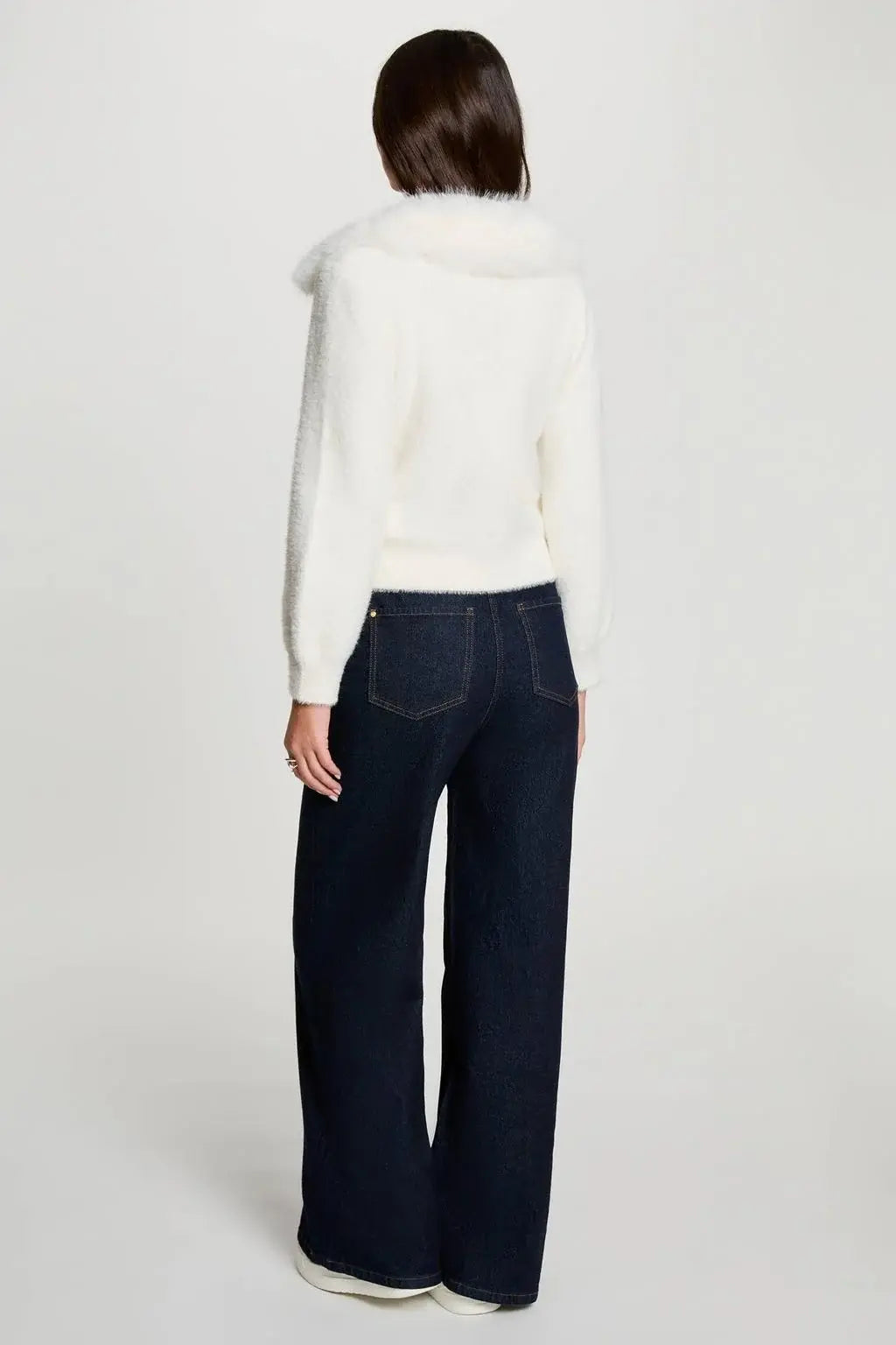 Morgan -  Vest met fluffy kraag Off-White