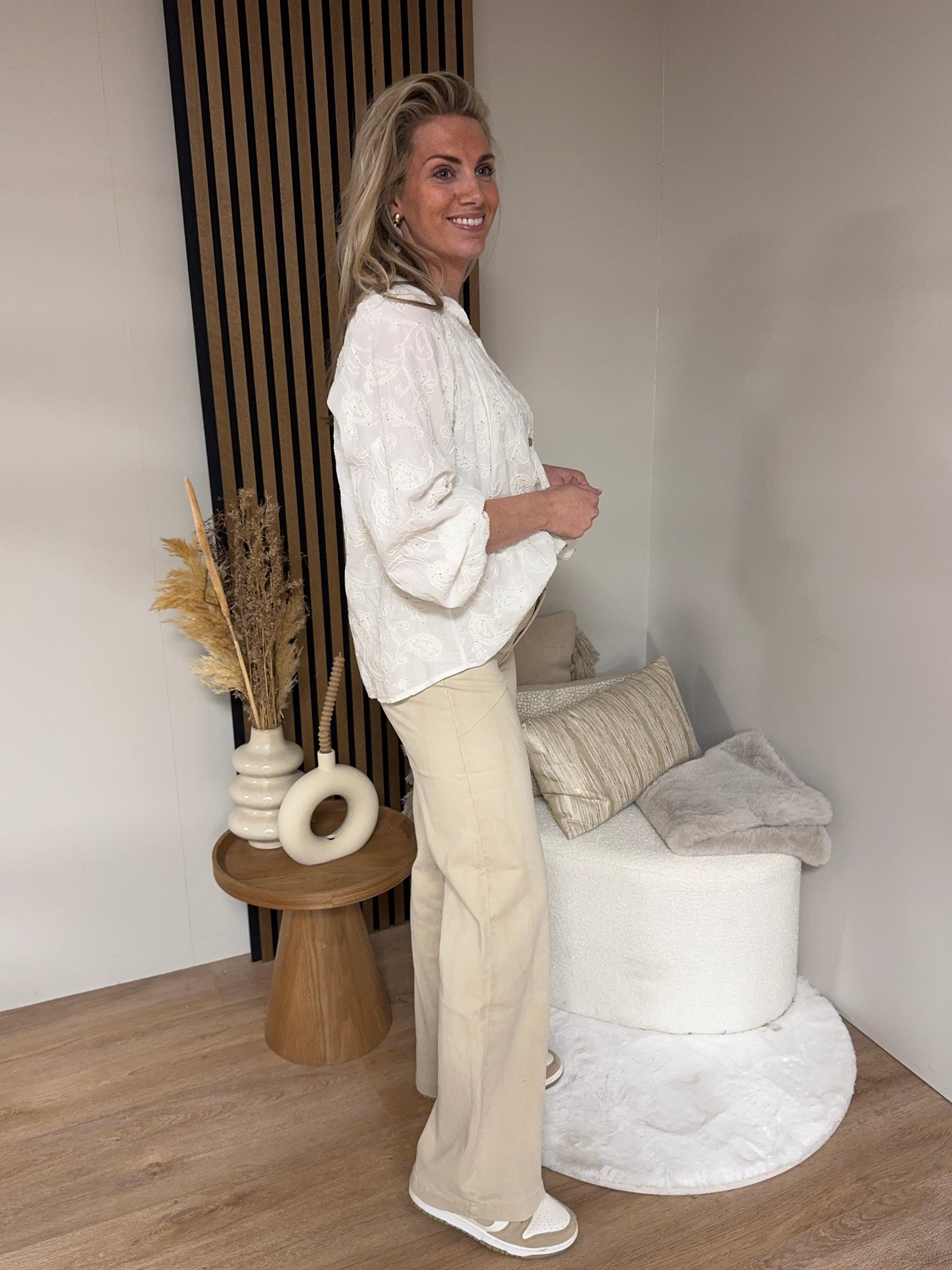 Wide Leg Jeans - Lotte Beige 