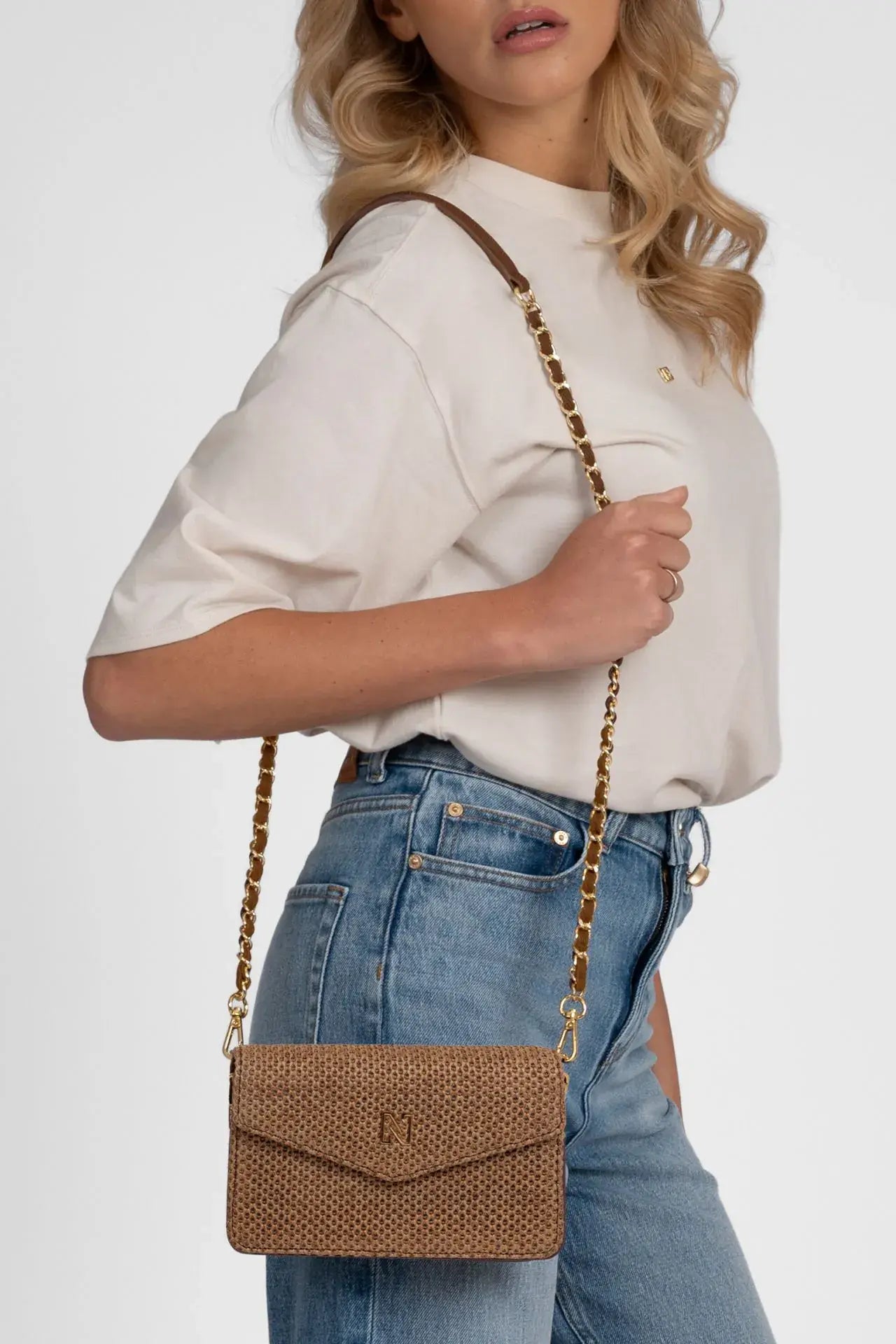 Nikkie - Daxing raffia cross body tas
