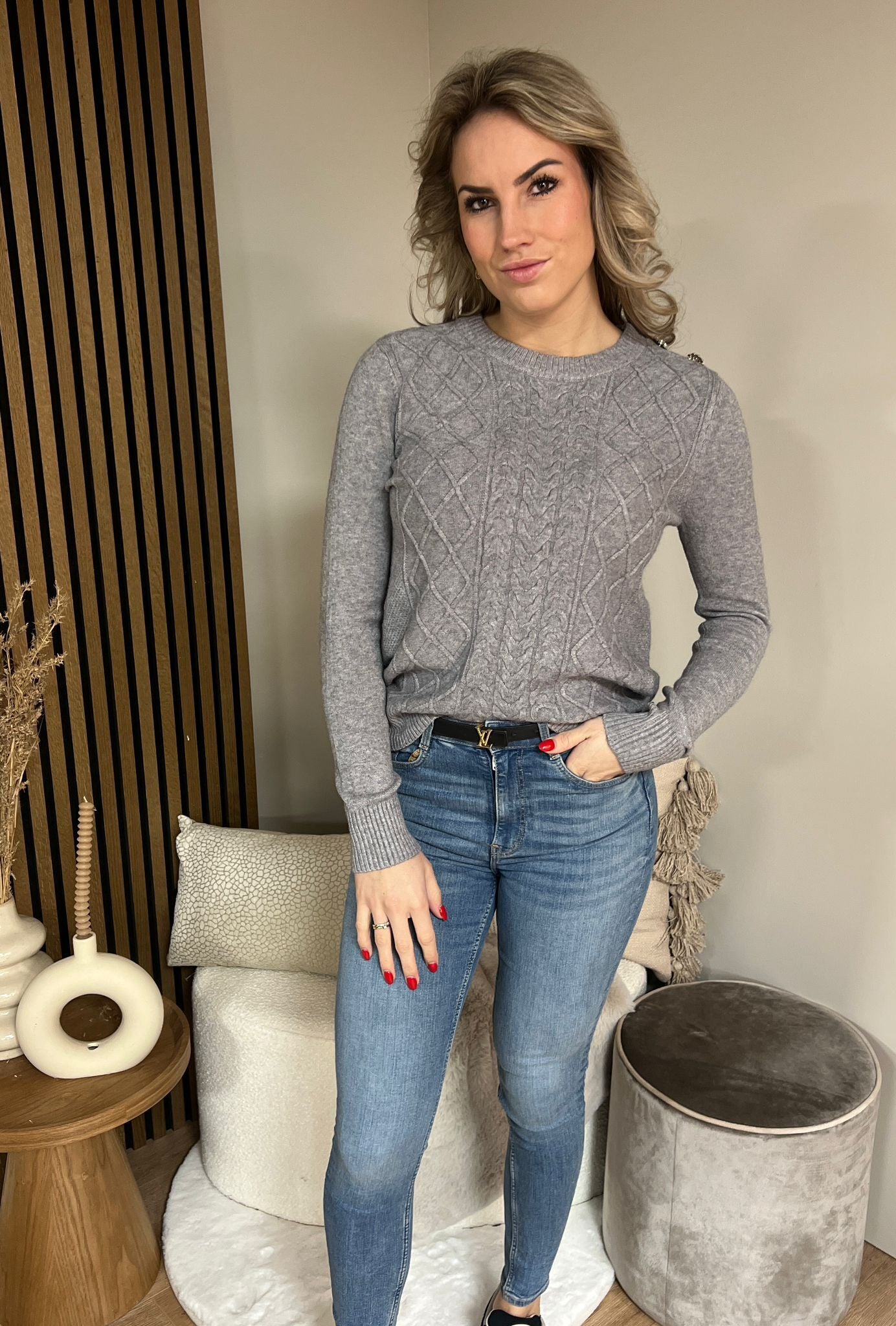 Sweater - Sparkle Lizzy