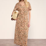 Tramontana - Dress Animal Brush