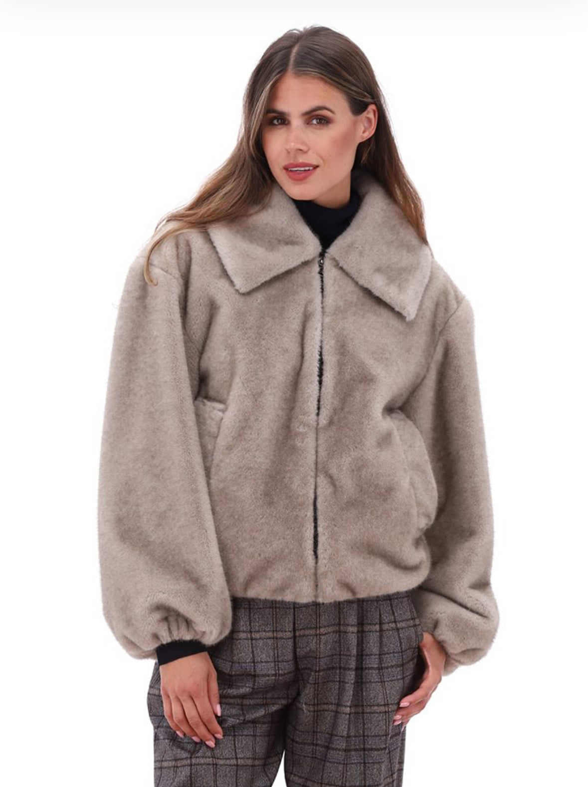 K Design - Jas in bont look met rits B904