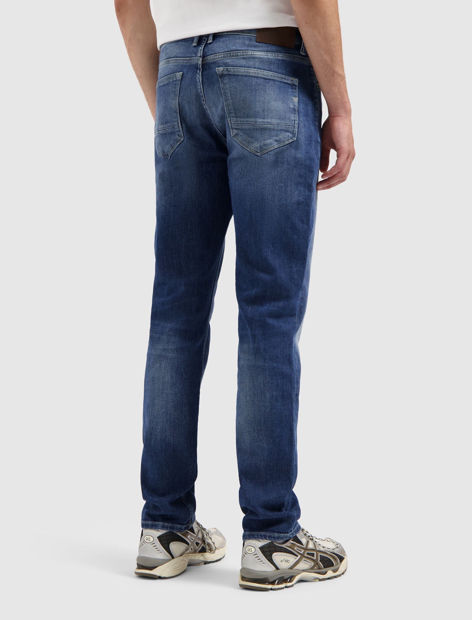 Pure Path - The Ryan Blue W1529