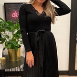 Guess - Dress Plissé - E6D0