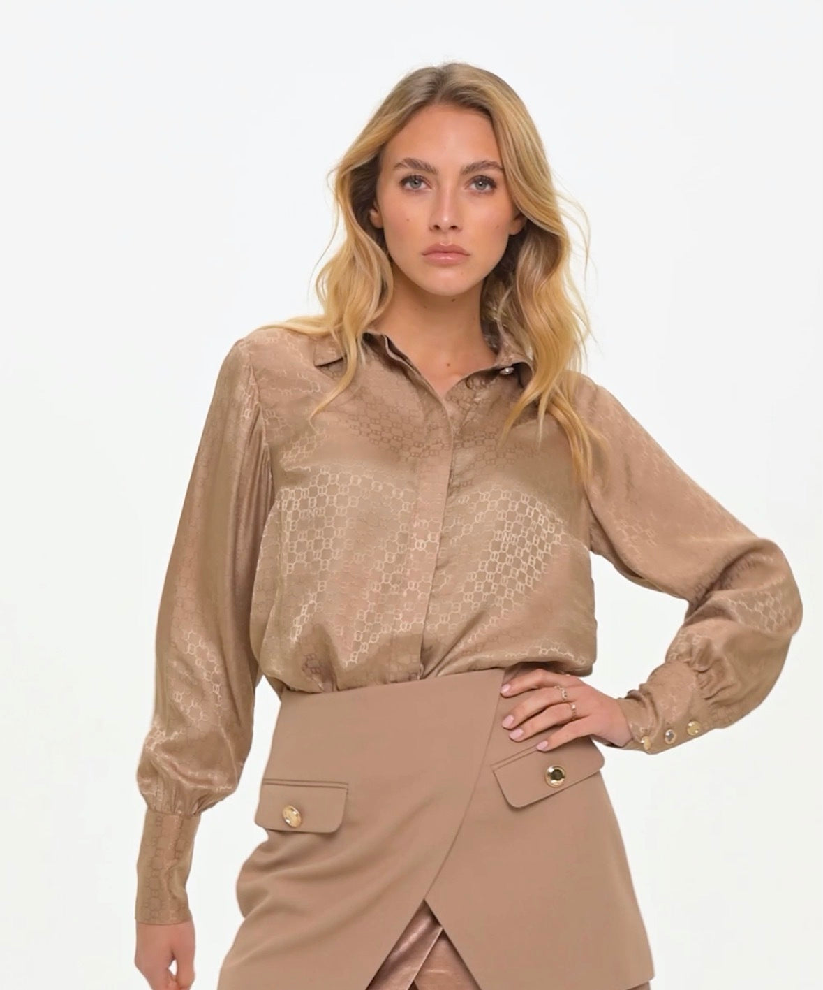Nikkie - Opava blouse Praline